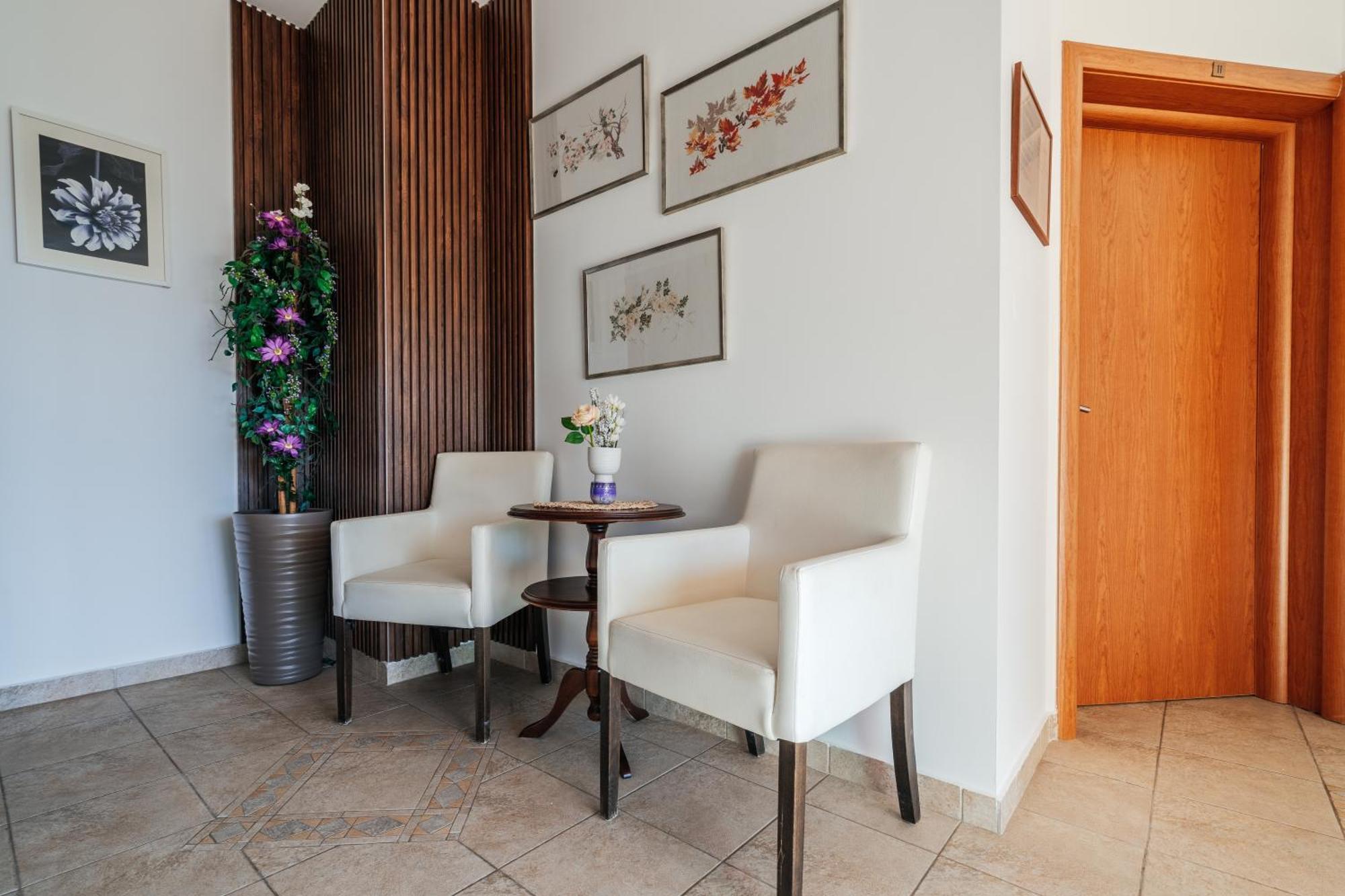 Apartments Radevic Budva Bagian luar foto